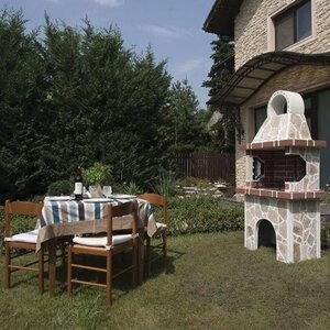 Petit barbecue de jardin traditionnel (charbon de bois/bois, 100x60x210 cm, 650 kg, pierre naturelle de Rhodes, brique)