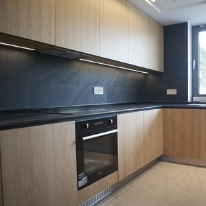 Ardoise flexible SKIN Ultra-Flex 2mm - Ligne noire, 122x61 cm | Pierre pour murs, meubles, façades et zones humides
