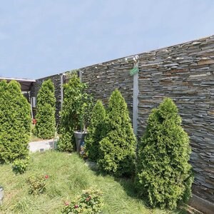 Ardoise Kavala 3D Strips | Pierre décorative pour bardage vertical, extérieur-intérieur (10-12/palette)