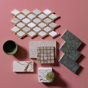 Mosaïque polie en marbre beige et travertin labyrinthe jaune, 30,5 x 30,5 cm