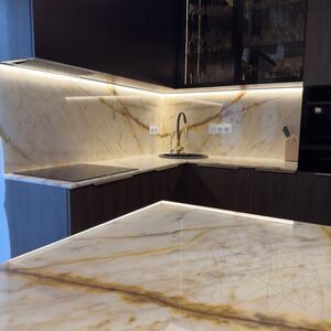 Calacatta Gold Pavé de Marbre Poli, 2 cm