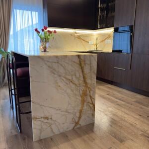 Calacatta Gold Pavé de Marbre Poli, 2 cm