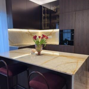 Calacatta Gold Pavé de Marbre Poli, 2 cm