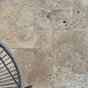 Travertin Classique – Opus Romain, Cross Cut, Non Bouché & Vieilli, Épaisseur 1,2 cm Economy