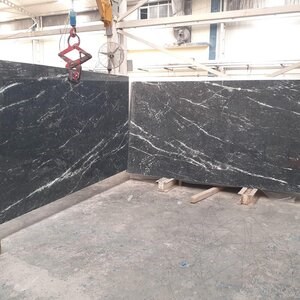Black Storm Pavé de marbre poli, 2 cm