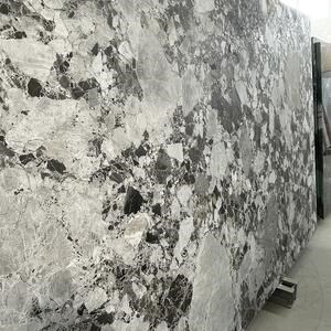 Dalle de marbre finition Hydro noir Breccia 2 cm