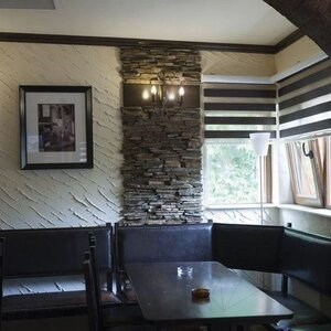 Ardoise brun rouille 3D Strips | Pierre décorative pour bardage vertical, extérieur-intérieur (10-12/palette)