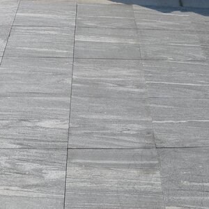 Granit finition cuir gris 60 x 30 x 1,5 cm 