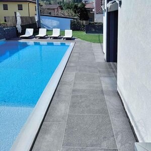 Pierre frittée L'ALTRA PIETRA Castello Grey, 60 X 60 X 2 cm, R11 - Antidérapant pour usage extérieur
