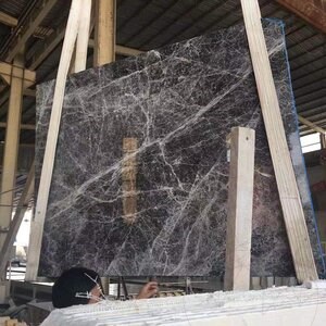 Marbre poli gris Tundra, 61 x 61 x 1.2 cm