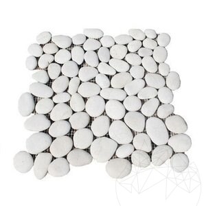 Mosaïque de galets blancs