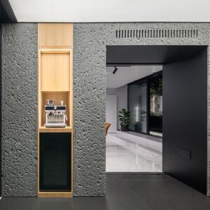 Dalle Native Black Lineal Extreme Dark Design 2CM