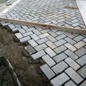 Pavé d'ardoise Riven de Kavala, 20 x 10 x 3-5 cm