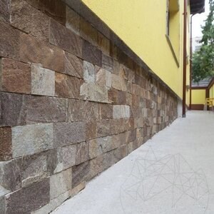 Ardoise Rusty Brown Natur, 10 cm x LL | Pierre décorative - Dalles verticales, extérieur-intérieur