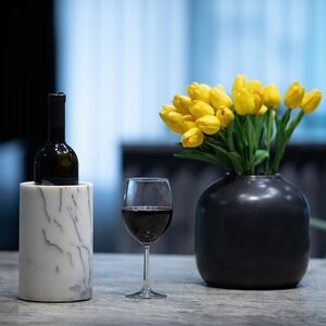 Rafraîchisseur à vin en marbre lilas 