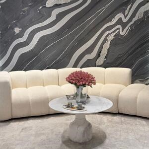 Table basse en marbre Volakas Moon