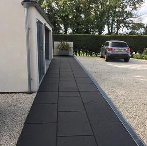 LTP Profesional BLACKSTONE, imperméabilisant écologique pour la restauration de revêtements extérieurs, pour pierre naturelle, 5 L