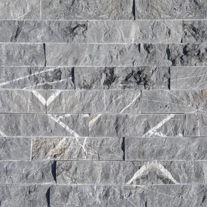 Marbre à face éclatée Pietra Grey, 20 x 5 x 2 cm