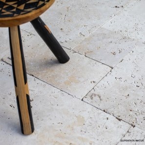 Travertin classique taillé en croix, brossé, à motifs français, 1.2 cm