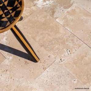 Travertin brossé Classic Cross Cut, 40.6 x 20.3 x 1.2 cm