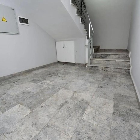 Marbre adouci gris Tundra, 61 x 3.5 x 1.2 cm