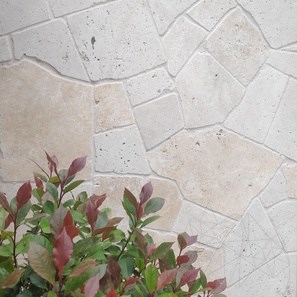 Travertin dégringolé classique Crazy Paving (9-10 pièces/m²)