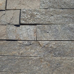 Ardoise Sahara Natur, 5 cm x LL x 1.3cm | Pierre décorative - Dalles verticales, extérieur-intérieur (25sqm/palette)