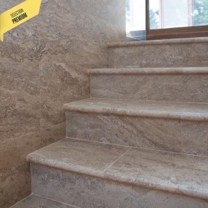 Latte PREMIUM Travertin Brossé & Taillé, Escalier/Chemin de Piscine, 61 x 30.5 x 3 cm