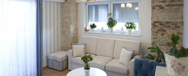 Des idées pour décorer un salon romantique