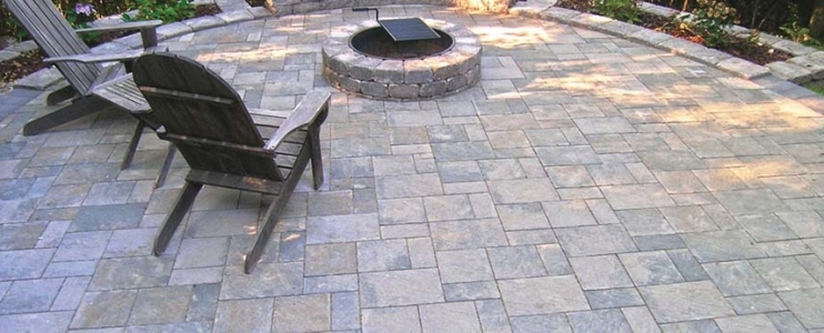 3 Idées de terrasses décorées avec de la pierre naturelle