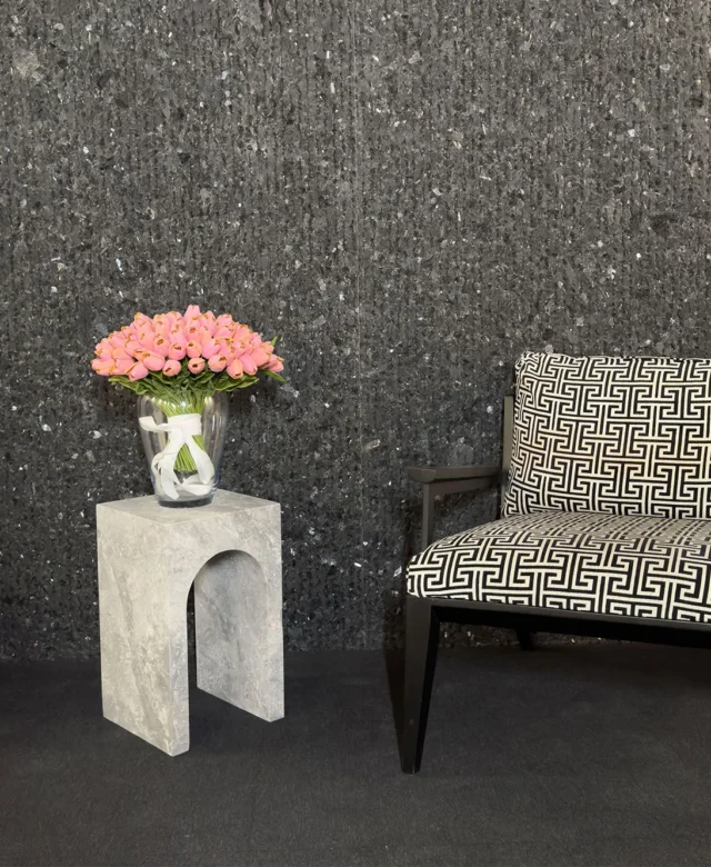 Table d'appoint Archy en marbre gris Tundra