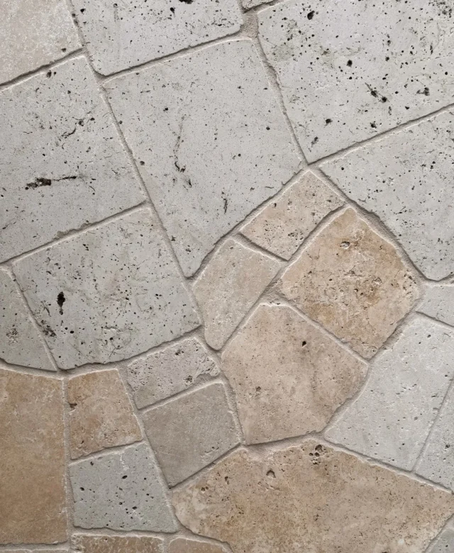 Travertin dégringolé classique Crazy Paving (9-10 pièces/m²)